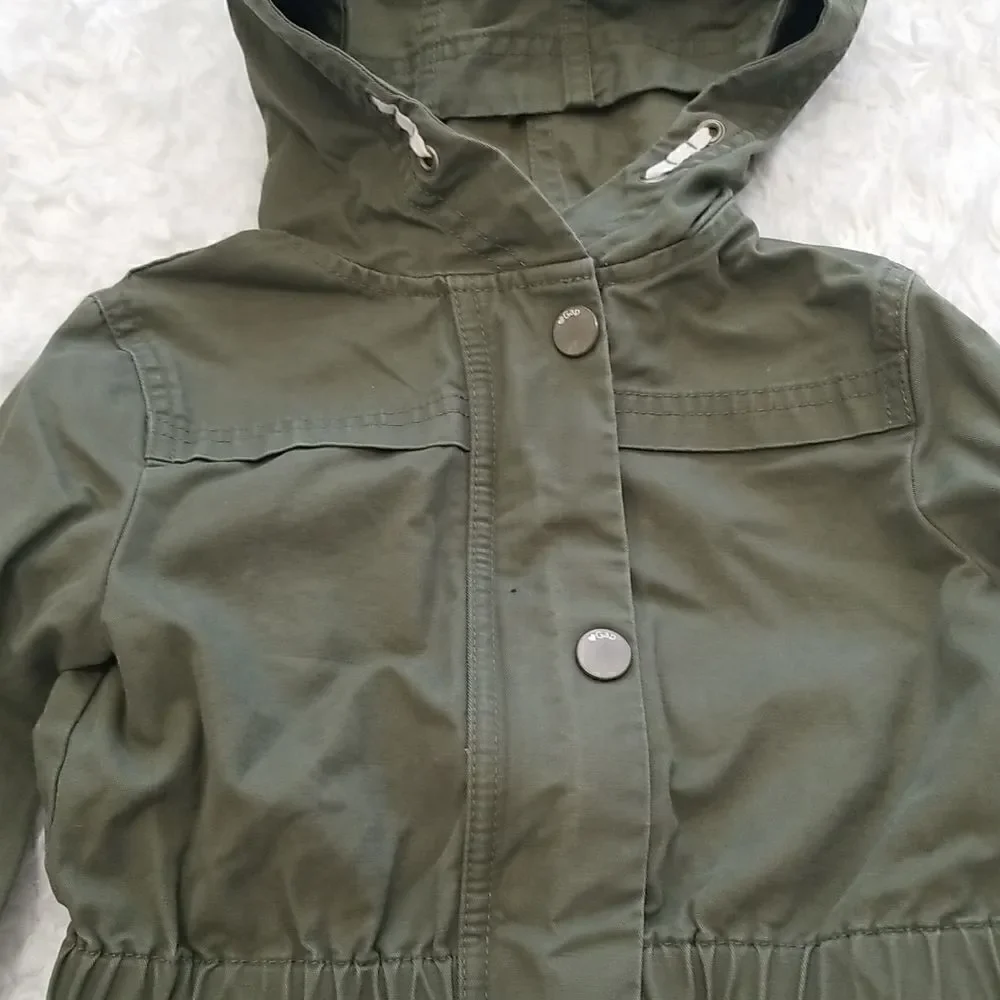Gap kids Green Jacket Sz Xsmall